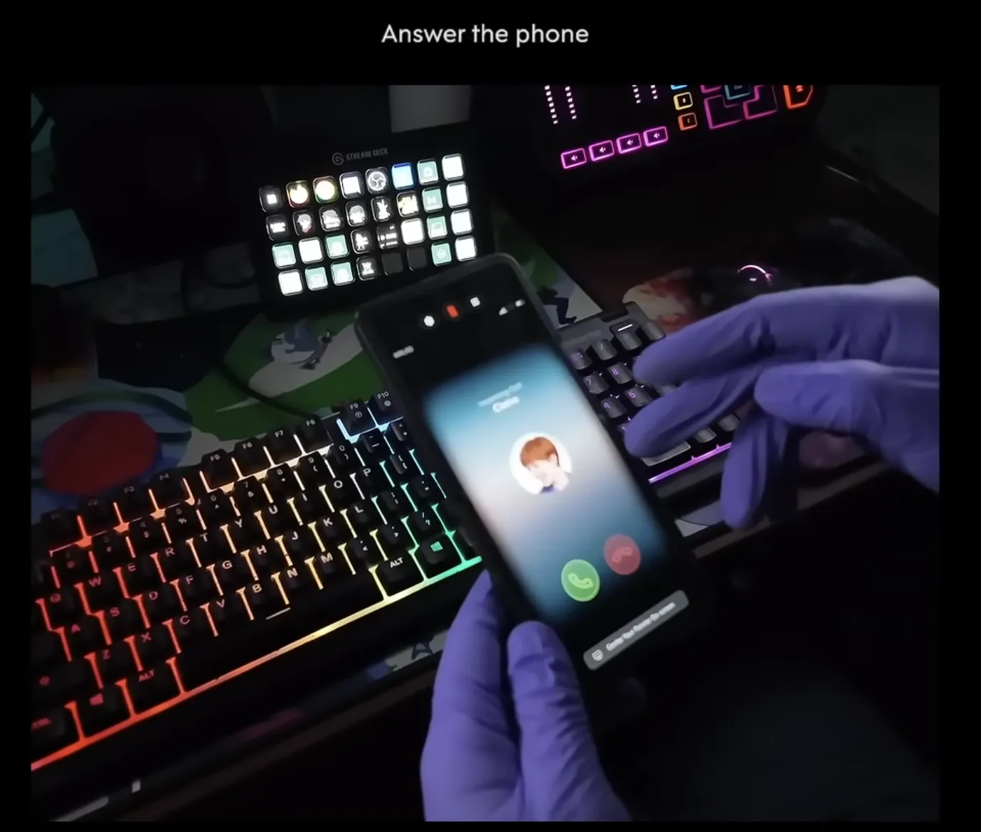 Unhinged phone call interface